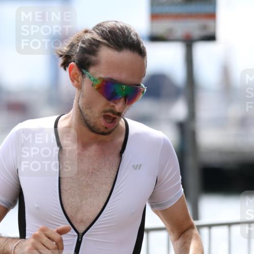 16.08.2026 - KN Förde Triathlon 2026 Antke Förster http://msf.ph/oto/9998762 16.08.2026 13:32:42 Laufen  meine-sportfotos.de