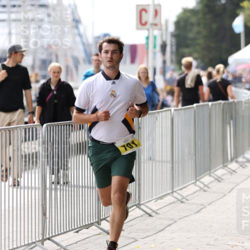 16.08.2026 - KN Förde Triathlon 2026 Antke Förster http://msf.ph/oto/9998764 16.08.2026 13:32:46 Laufen  meine-sportfotos.de