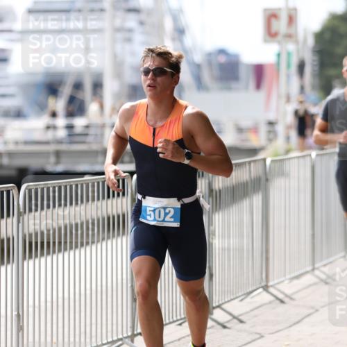 16.08.2026 - KN Förde Triathlon 2026 Antke Förster http://msf.ph/oto/9998795 16.08.2026 13:33:24 Laufen  meine-sportfotos.de