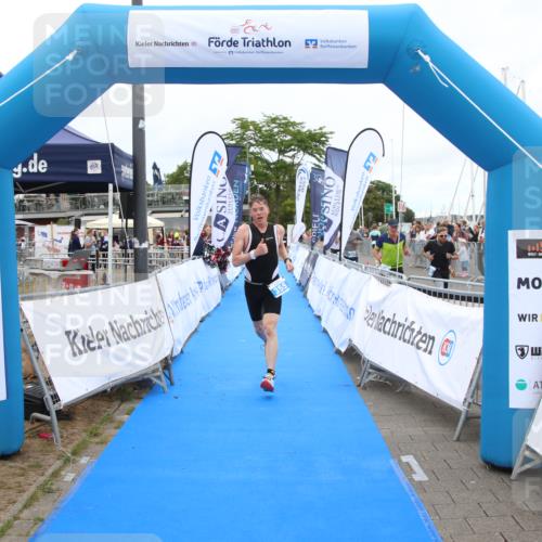 16.08.2026 - KN Förde Triathlon 2026 Markus Tischler http://msf.ph/oto/9998796 16.08.2026 12:09:20 Ziel 355, 355 meine-sportfotos.de