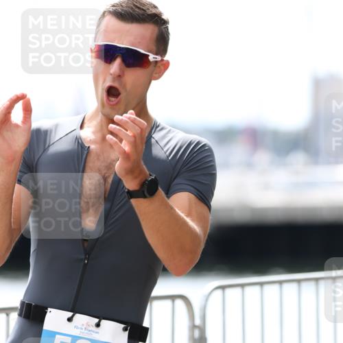 16.08.2026 - KN Förde Triathlon 2026 Antke Förster http://msf.ph/oto/9998802 16.08.2026 13:33:28 Laufen  meine-sportfotos.de