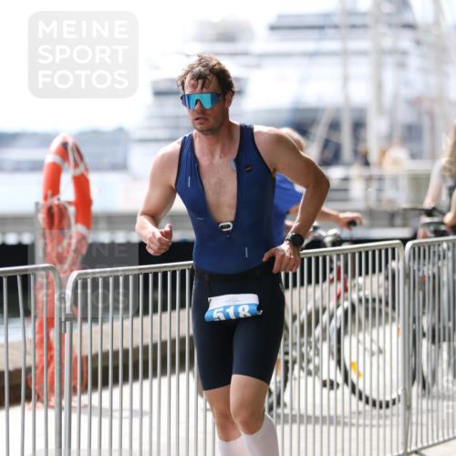 16.08.2026 - KN Förde Triathlon 2026 Antke Förster http://msf.ph/oto/9998807 16.08.2026 13:33:43 Laufen  meine-sportfotos.de