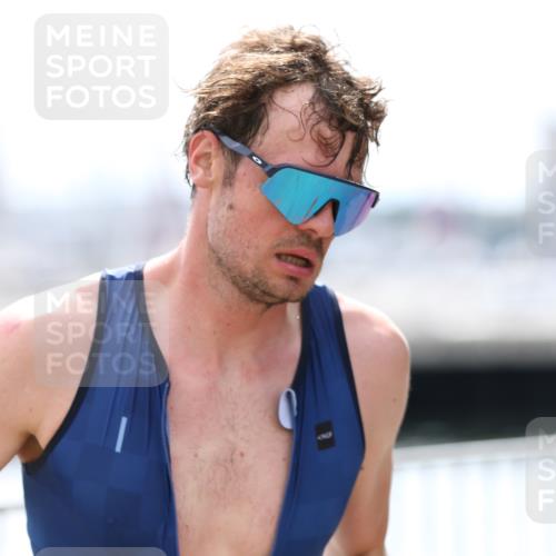 16.08.2026 - KN Förde Triathlon 2026 Antke Förster http://msf.ph/oto/9998810 16.08.2026 13:33:46 Laufen  meine-sportfotos.de