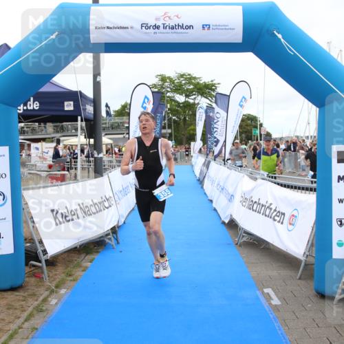 16.08.2026 - KN Förde Triathlon 2026 Markus Tischler http://msf.ph/oto/9998826 16.08.2026 12:09:21 Ziel 355, 355 meine-sportfotos.de
