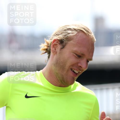 16.08.2026 - KN Förde Triathlon 2026 Antke Förster http://msf.ph/oto/9998832 16.08.2026 13:34:09 Laufen  meine-sportfotos.de
