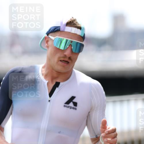 16.08.2026 - KN Förde Triathlon 2026 Antke Förster http://msf.ph/oto/9998837 16.08.2026 13:34:13 Laufen  meine-sportfotos.de