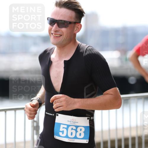 16.08.2026 - KN Förde Triathlon 2026 Antke Förster http://msf.ph/oto/9998852 16.08.2026 13:35:08 Laufen  meine-sportfotos.de