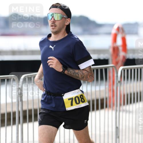 16.08.2026 - KN Förde Triathlon 2026 Antke Förster http://msf.ph/oto/9998898 16.08.2026 13:36:10 Laufen  meine-sportfotos.de