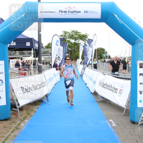 16.08.2026 - KN Förde Triathlon 2026 Markus Tischler http://msf.ph/oto/9998914 16.08.2026 12:10:58 Ziel 386, 386 meine-sportfotos.de