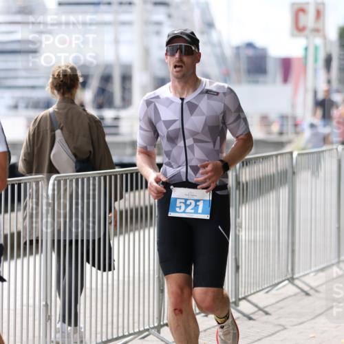 16.08.2026 - KN Förde Triathlon 2026 Antke Förster http://msf.ph/oto/9998919 16.08.2026 13:36:37 Laufen  meine-sportfotos.de