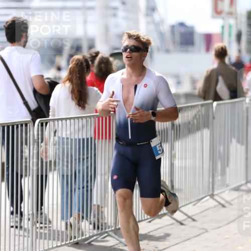 16.08.2026 - KN Förde Triathlon 2026 Antke Förster http://msf.ph/oto/9998931 16.08.2026 13:36:46 Laufen  meine-sportfotos.de