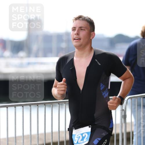 16.08.2026 - KN Förde Triathlon 2026 Antke Förster http://msf.ph/oto/9998940 16.08.2026 13:37:01 Laufen  meine-sportfotos.de