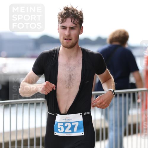 16.08.2026 - KN Förde Triathlon 2026 Antke Förster http://msf.ph/oto/9998941 16.08.2026 13:37:02 Laufen  meine-sportfotos.de