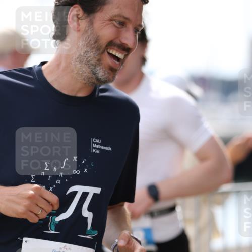 16.08.2026 - KN Förde Triathlon 2026 Antke Förster http://msf.ph/oto/9998960 16.08.2026 13:37:28 Laufen  meine-sportfotos.de