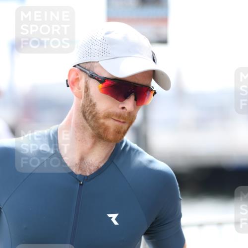 16.08.2026 - KN Förde Triathlon 2026 Antke Förster http://msf.ph/oto/9998970 16.08.2026 13:37:35 Laufen  meine-sportfotos.de