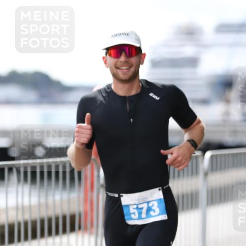 16.08.2026 - KN Förde Triathlon 2026 Antke Förster http://msf.ph/oto/9998981 16.08.2026 13:38:01 Laufen  meine-sportfotos.de