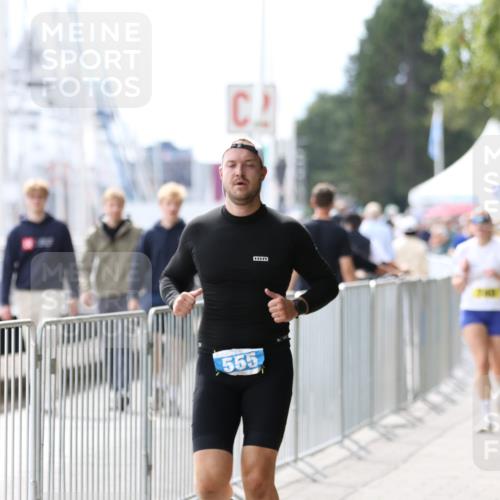 16.08.2026 - KN Förde Triathlon 2026 Antke Förster http://msf.ph/oto/9998987 16.08.2026 13:38:07 Laufen  meine-sportfotos.de