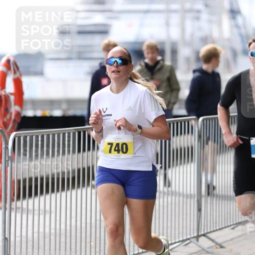 16.08.2026 - KN Förde Triathlon 2026 Antke Förster http://msf.ph/oto/9998993 16.08.2026 13:38:14 Laufen  meine-sportfotos.de