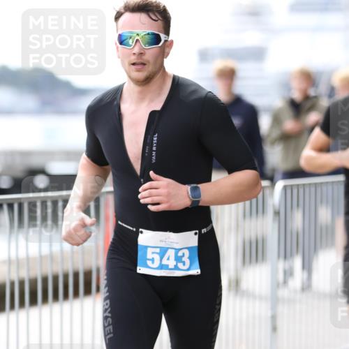 16.08.2026 - KN Förde Triathlon 2026 Antke Förster http://msf.ph/oto/9998997 16.08.2026 13:38:16 Laufen  meine-sportfotos.de