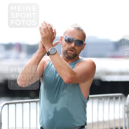 16.08.2026 - KN Förde Triathlon 2026 Antke Förster http://msf.ph/oto/9999013 16.08.2026 13:38:30 Laufen  meine-sportfotos.de