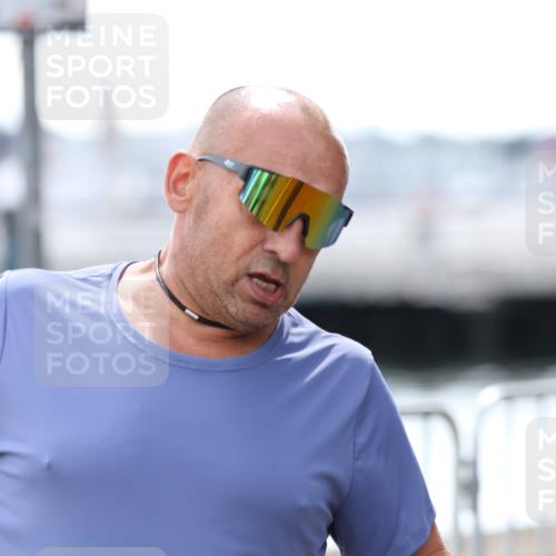 16.08.2026 - KN Förde Triathlon 2026 Antke Förster http://msf.ph/oto/9999045 16.08.2026 13:38:52 Laufen  meine-sportfotos.de