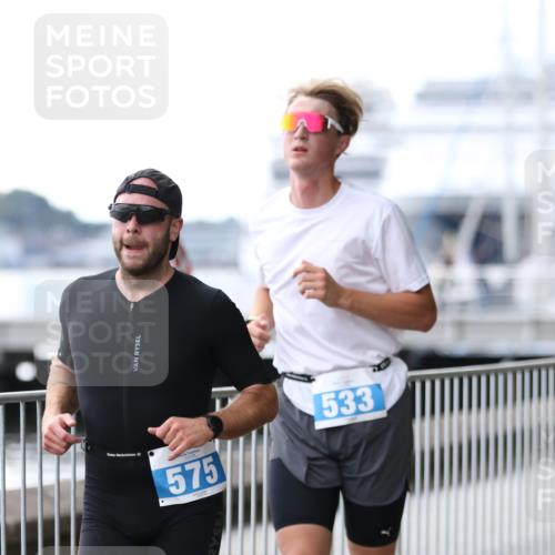 16.08.2026 - KN Förde Triathlon 2026 Antke Förster http://msf.ph/oto/9999065 16.08.2026 13:39:18 Laufen  meine-sportfotos.de