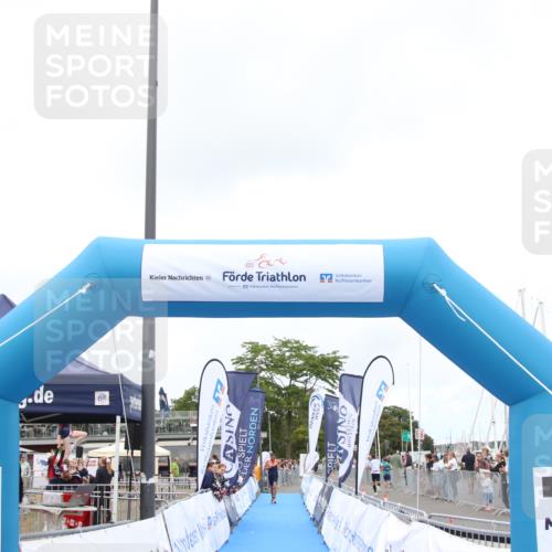 16.08.2026 - KN Förde Triathlon 2026 Markus Tischler http://msf.ph/oto/9999099 16.08.2026 12:12:17 Ziel  meine-sportfotos.de