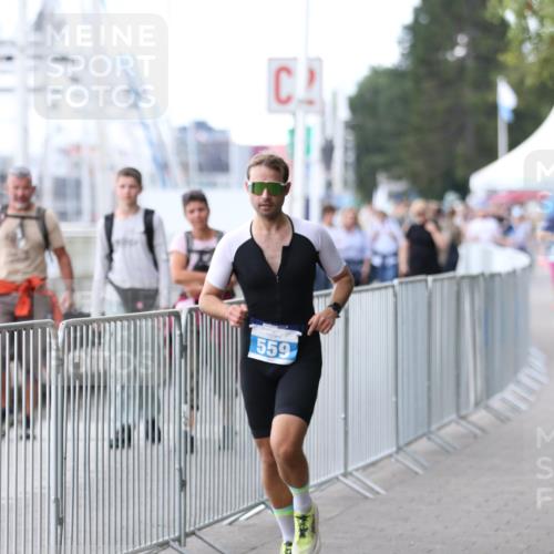 16.08.2026 - KN Förde Triathlon 2026 Antke Förster http://msf.ph/oto/9999186 16.08.2026 13:41:34 Laufen  meine-sportfotos.de