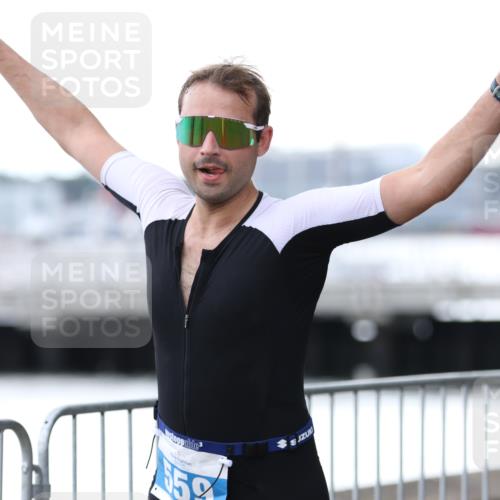 16.08.2026 - KN Förde Triathlon 2026 Antke Förster http://msf.ph/oto/9999191 16.08.2026 13:41:37 Laufen  meine-sportfotos.de