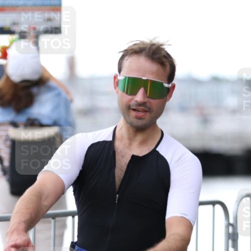 16.08.2026 - KN Förde Triathlon 2026 Antke Förster http://msf.ph/oto/9999193 16.08.2026 13:41:37 Laufen  meine-sportfotos.de