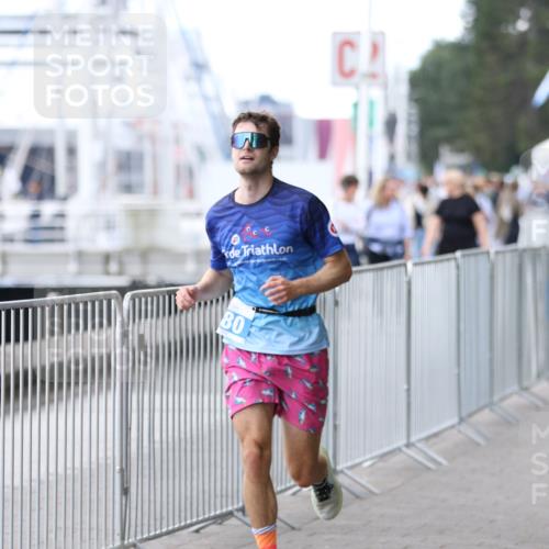 16.08.2026 - KN Förde Triathlon 2026 Antke Förster http://msf.ph/oto/9999195 16.08.2026 13:41:46 Laufen  meine-sportfotos.de