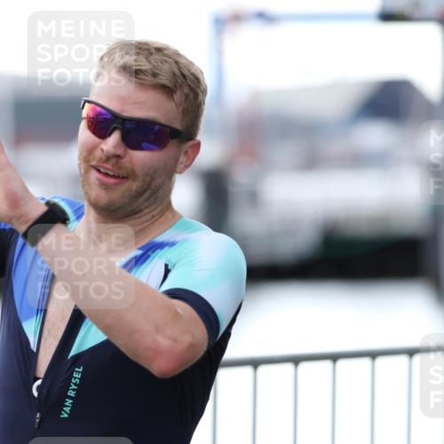 16.08.2026 - KN Förde Triathlon 2026 Antke Förster http://msf.ph/oto/9999219 16.08.2026 13:42:09 Laufen  meine-sportfotos.de