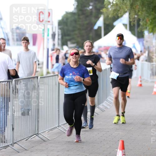 16.08.2026 - KN Förde Triathlon 2026 Antke Förster http://msf.ph/oto/9999232 16.08.2026 13:42:37 Laufen  meine-sportfotos.de