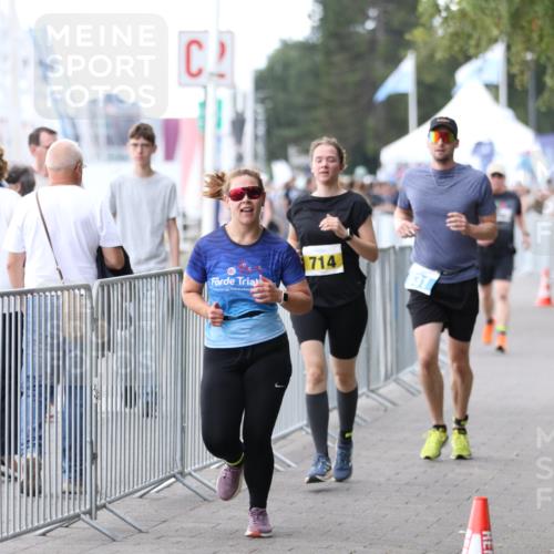 16.08.2026 - KN Förde Triathlon 2026 Antke Förster http://msf.ph/oto/9999233 16.08.2026 13:42:37 Laufen  meine-sportfotos.de
