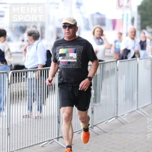 16.08.2026 - KN Förde Triathlon 2026 Antke Förster http://msf.ph/oto/9999250 16.08.2026 13:42:49 Laufen  meine-sportfotos.de