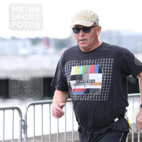 16.08.2026 - KN Förde Triathlon 2026 Antke Förster http://msf.ph/oto/9999254 16.08.2026 13:42:52 Laufen  meine-sportfotos.de