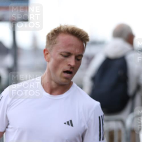 16.08.2026 - KN Förde Triathlon 2026 Antke Förster http://msf.ph/oto/9999280 16.08.2026 13:43:27 Laufen  meine-sportfotos.de