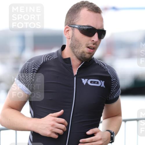 16.08.2026 - KN Förde Triathlon 2026 Antke Förster http://msf.ph/oto/9999285 16.08.2026 13:43:35 Laufen  meine-sportfotos.de