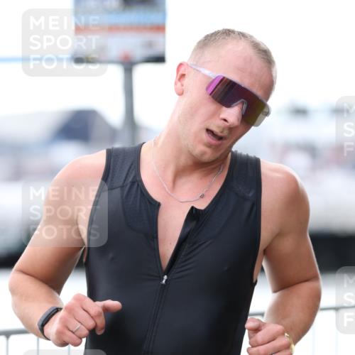16.08.2026 - KN Förde Triathlon 2026 Antke Förster http://msf.ph/oto/9999311 16.08.2026 13:44:04 Laufen  meine-sportfotos.de