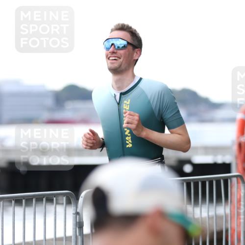 16.08.2026 - KN Förde Triathlon 2026 Antke Förster http://msf.ph/oto/9999329 16.08.2026 13:44:22 Laufen  meine-sportfotos.de