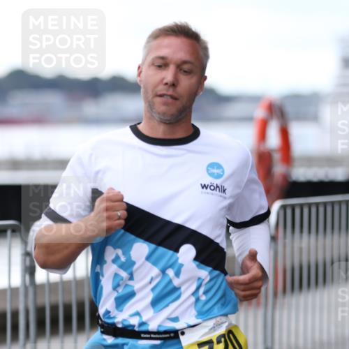 16.08.2026 - KN Förde Triathlon 2026 Antke Förster http://msf.ph/oto/9999339 16.08.2026 13:44:34 Laufen  meine-sportfotos.de