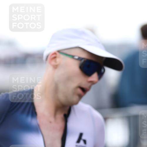 16.08.2026 - KN Förde Triathlon 2026 Antke Förster http://msf.ph/oto/9999353 16.08.2026 13:44:49 Laufen  meine-sportfotos.de