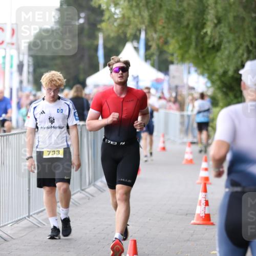 16.08.2026 - KN Förde Triathlon 2026 Antke Förster http://msf.ph/oto/9999354 16.08.2026 13:44:52 Laufen  meine-sportfotos.de