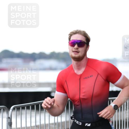 16.08.2026 - KN Förde Triathlon 2026 Antke Förster http://msf.ph/oto/9999359 16.08.2026 13:44:56 Laufen  meine-sportfotos.de