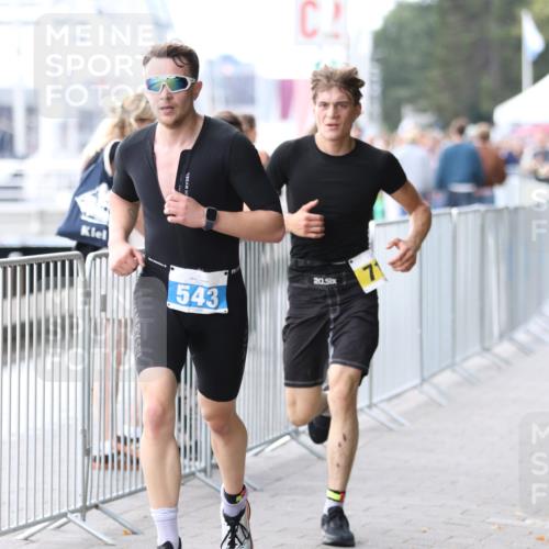 16.08.2026 - KN Förde Triathlon 2026 Antke Förster http://msf.ph/oto/9999382 16.08.2026 13:45:29 Laufen  meine-sportfotos.de