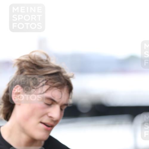 16.08.2026 - KN Förde Triathlon 2026 Antke Förster http://msf.ph/oto/9999390 16.08.2026 13:45:33 Laufen  meine-sportfotos.de