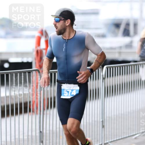 16.08.2026 - KN Förde Triathlon 2026 Antke Förster http://msf.ph/oto/9999392 16.08.2026 13:45:39 Laufen  meine-sportfotos.de