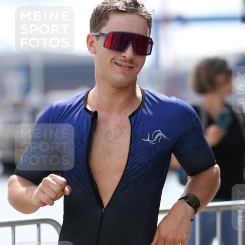 16.08.2026 - KN Förde Triathlon 2026 Antke Förster http://msf.ph/oto/9999445 16.08.2026 13:46:39 Laufen  meine-sportfotos.de
