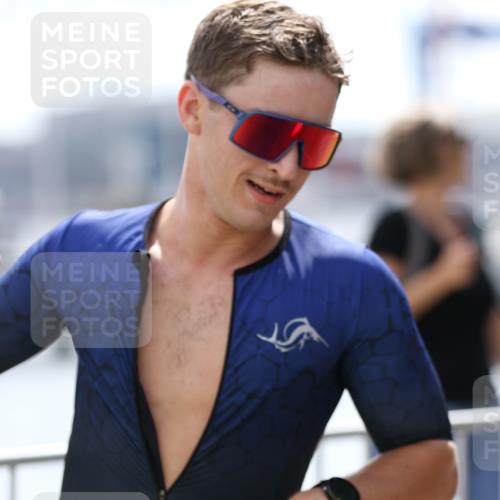 16.08.2026 - KN Förde Triathlon 2026 Antke Förster http://msf.ph/oto/9999446 16.08.2026 13:46:39 Laufen  meine-sportfotos.de