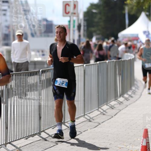 16.08.2026 - KN Förde Triathlon 2026 Antke Förster http://msf.ph/oto/9999455 16.08.2026 13:47:03 Laufen  meine-sportfotos.de